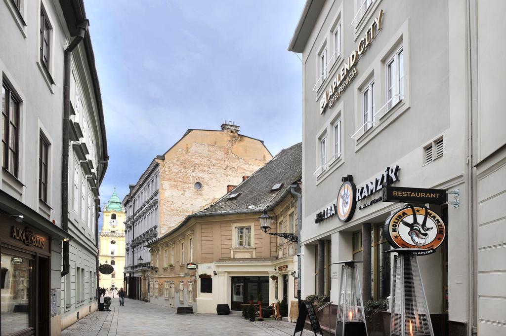 Aplend City Hviezdoslavovo Namestie Bratislava Buitenkant foto