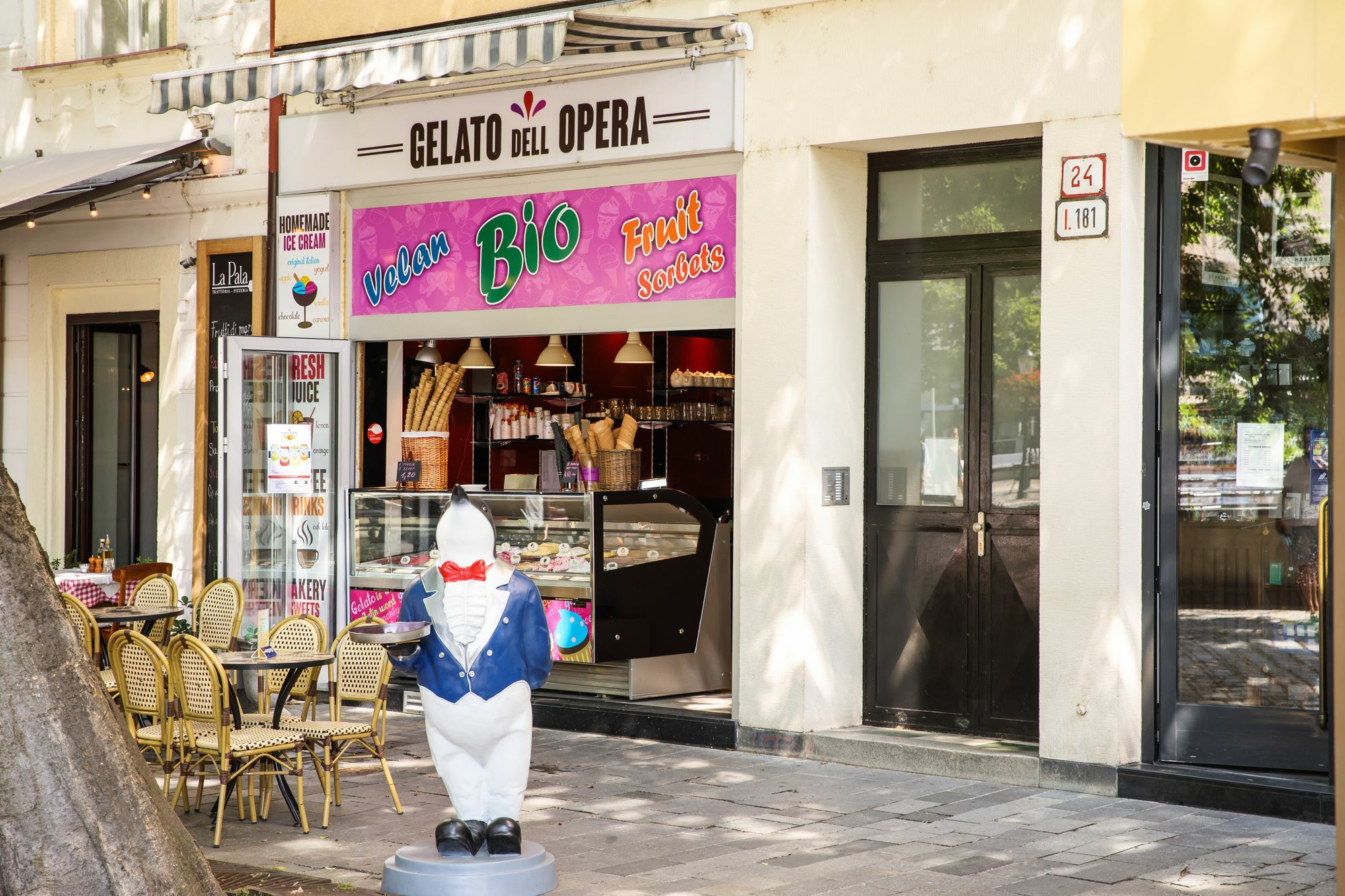 Aplend City Hviezdoslavovo Namestie Bratislava Buitenkant foto